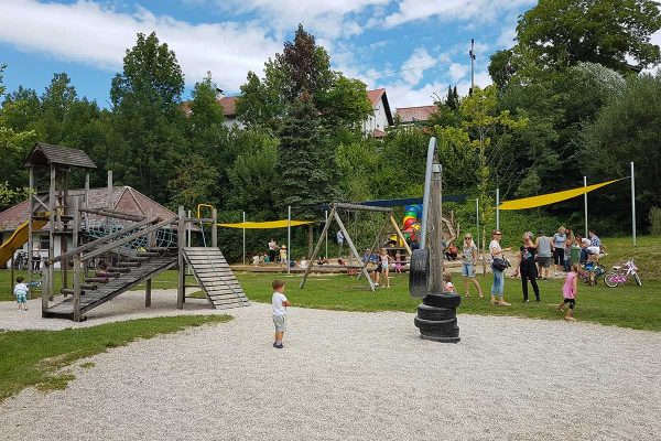 Lenzing-Natur-Aktiv-Kinderspielplaetze-001